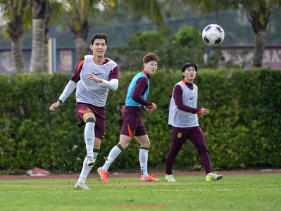 杏彩体育-湖人队与火箭队比赛时间安排及赛事预告