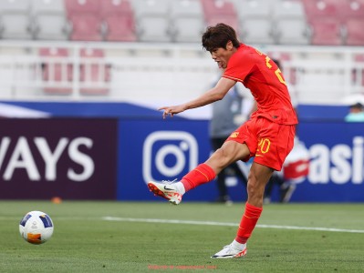 杏彩体育-英超足球队斯旺西的俱乐部历史及联赛表现